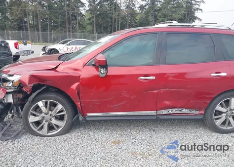 2015 Nissan Pathfinder Platinum from USA, damaged, VIN 5N1AR2MM7FC624657